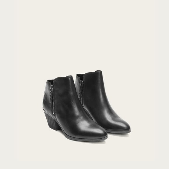 FRYE Judith Zip Bootie - Picture 2 of 7